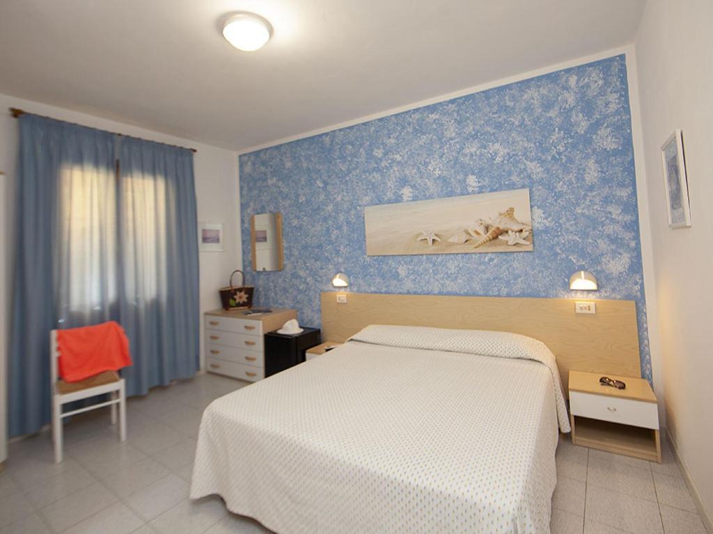 Aurora Hotel 2*
